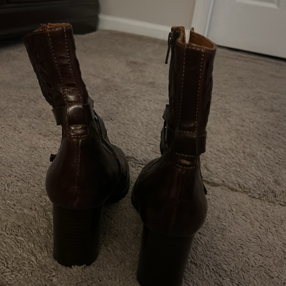 Everybody by BZ Moda - Picture 3 of 4